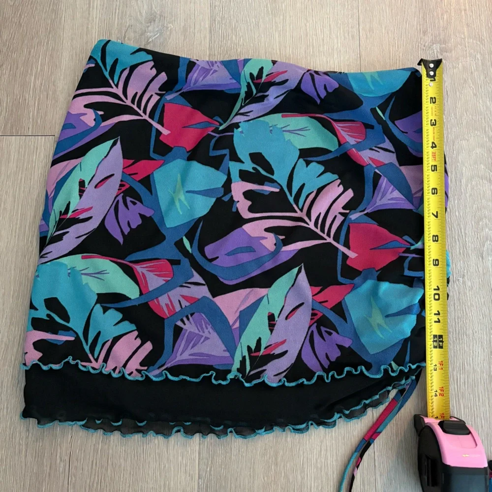 Wild Fable Womens Mesh Side Ruched Mini Skirt Large Black Tropical Leaf Print - Picture 15 of 16